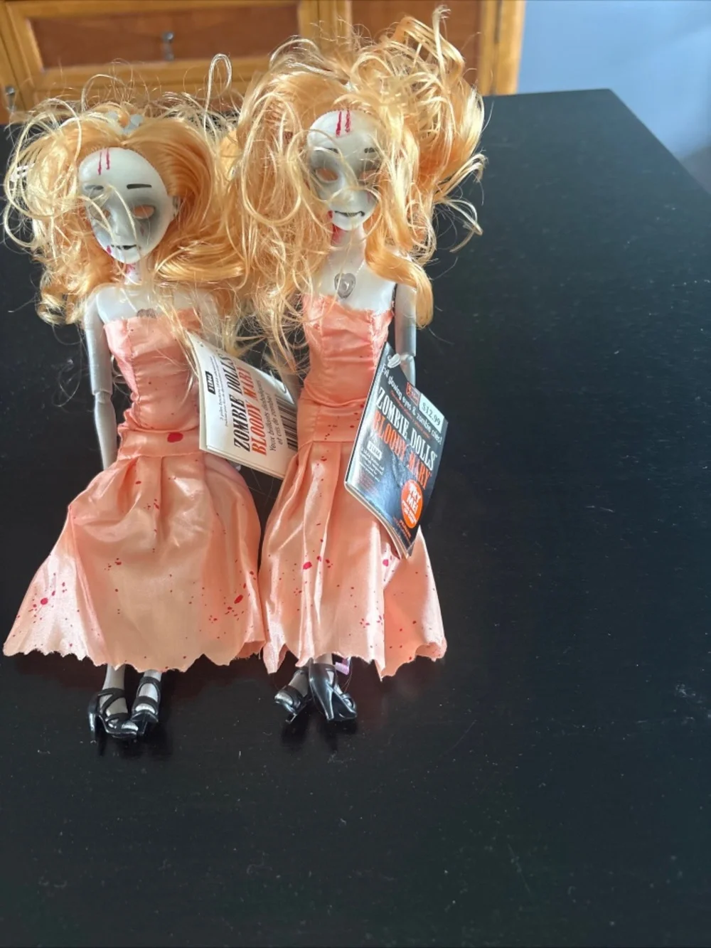 Lot of 8 new zombie dolls, posable, glowing eyes and zombie cries